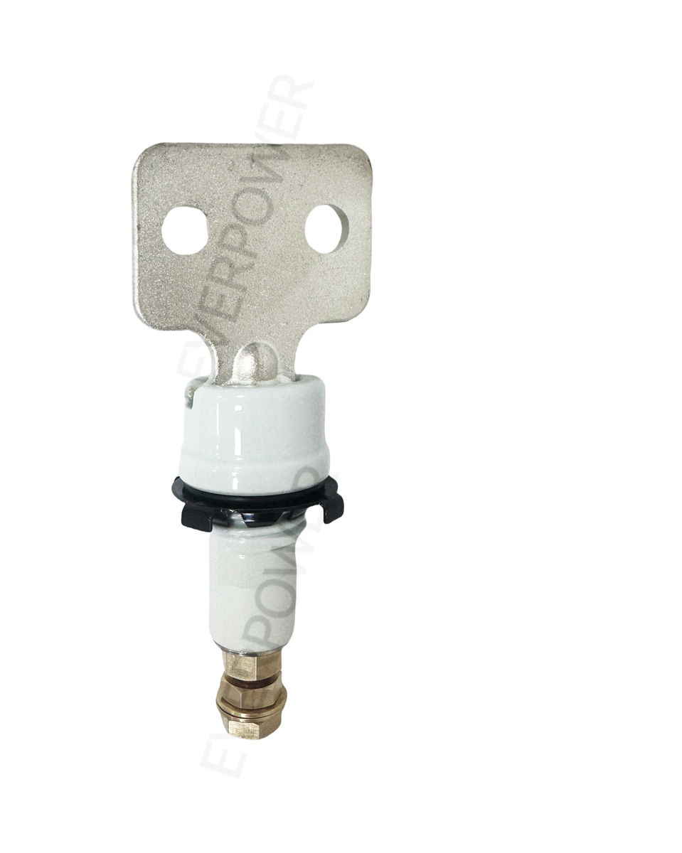 1.2KV 螺纹式 低压套管